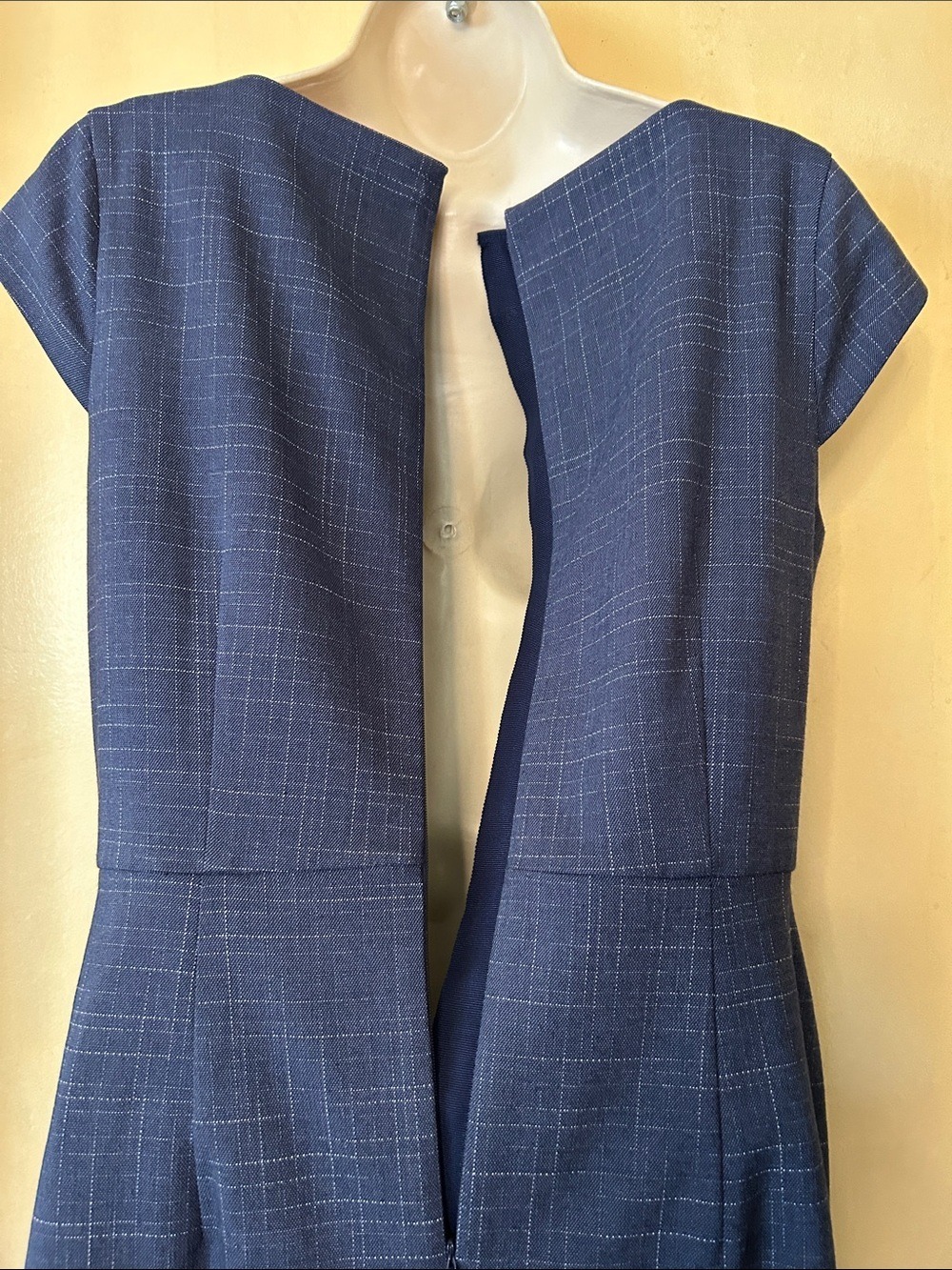 Ann Taylor Steel Blue Subtle Plaid Midi Sheath Dress size 8P NWOT - Picture 12 of 14